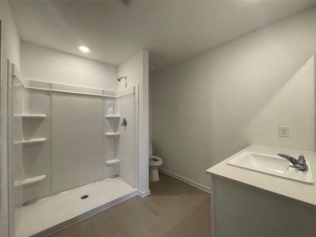 5040 Freedom Lane, Bay City, TX 77414