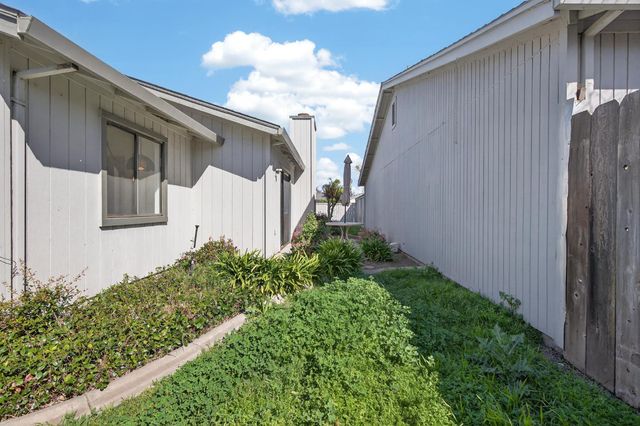 6078 Carolina Cir, Stockton, CA 95219