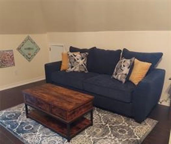 901 N 10th Street, Waco, TX 76707