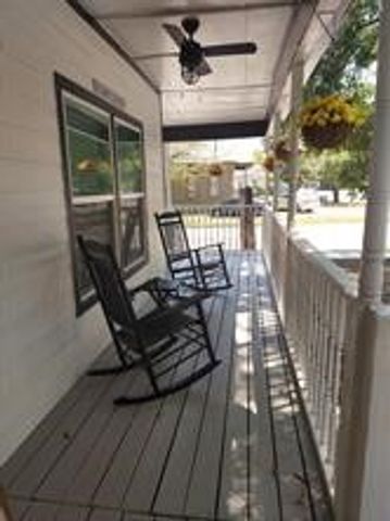 901 N 10th Street, Waco, TX 76707