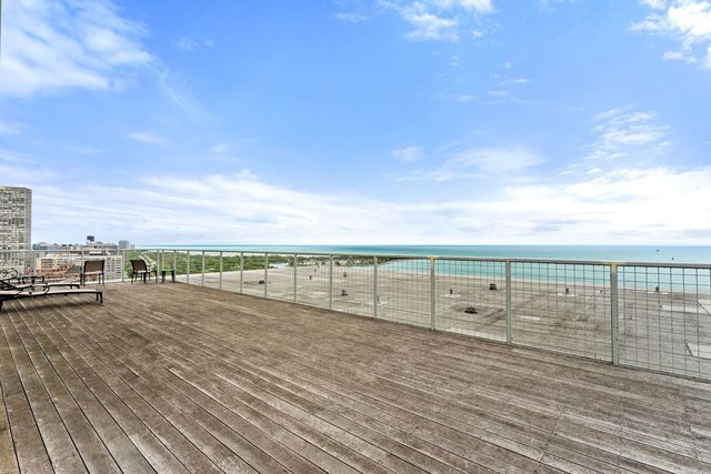3600 N Lake Shore Drive 1616, Chicago, IL 60613