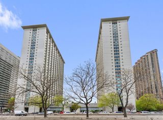 3600 N Lake Shore Drive 1616, Chicago, IL 60613