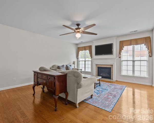 16706 Whitekirk Place, Charlotte, NC 28277