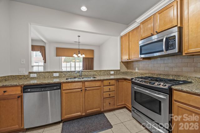 16706 Whitekirk Place, Charlotte, NC 28277