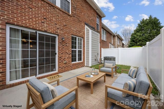 16706 Whitekirk Place, Charlotte, NC 28277