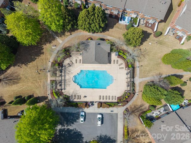 16706 Whitekirk Place, Charlotte, NC 28277