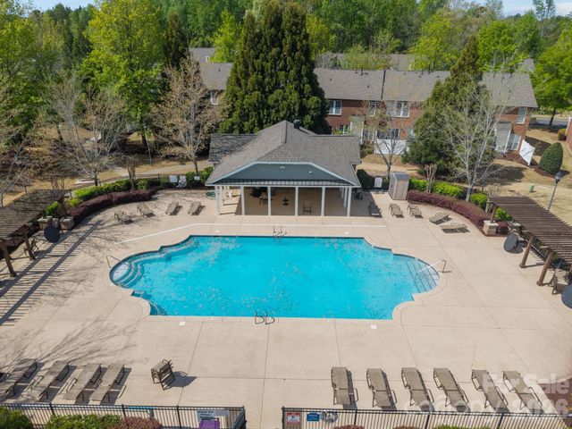 16706 Whitekirk Place, Charlotte, NC 28277