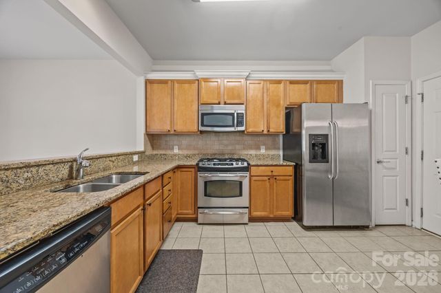 16706 Whitekirk Place, Charlotte, NC 28277