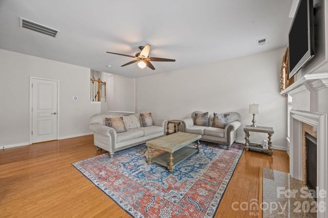 16706 Whitekirk Place, Charlotte, NC 28277