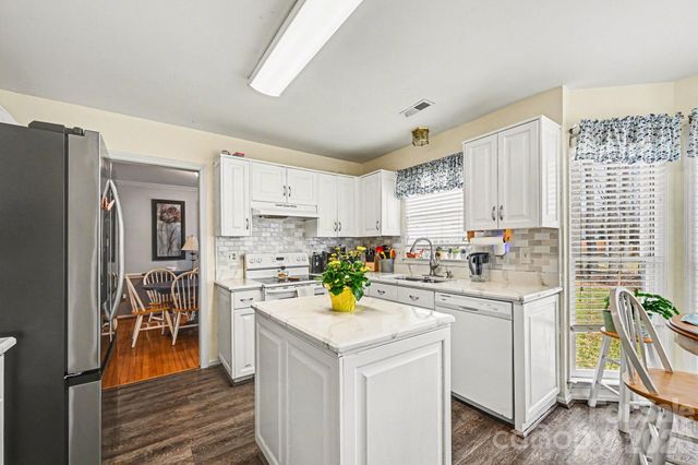 3110 Ivy Creek Road, Gastonia, NC 28056