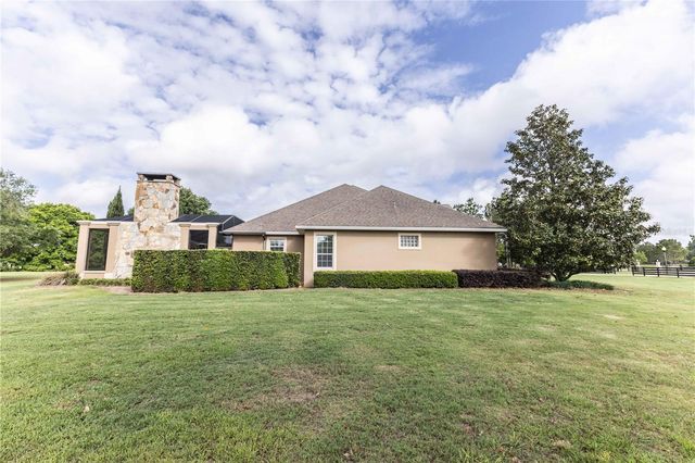 10517 NE 27TH STREET, Oxford, FL 34484