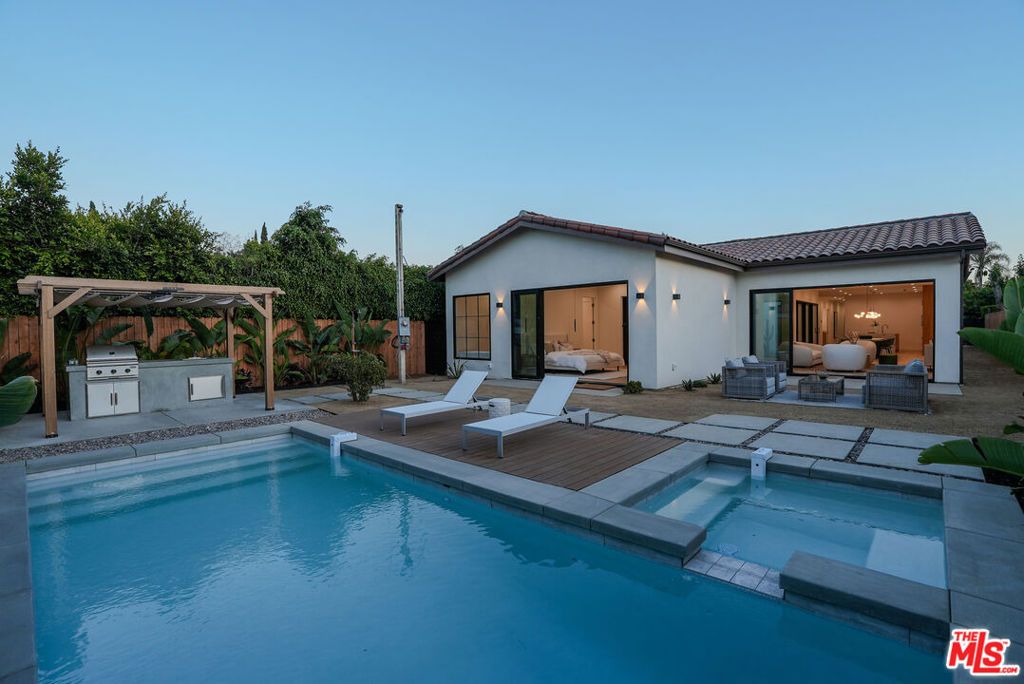 4936 Coolidge Avenue, Culver City, CA 90230