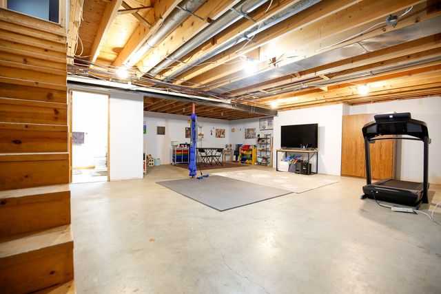 2235 Center Lane, Dixon, IL 61021