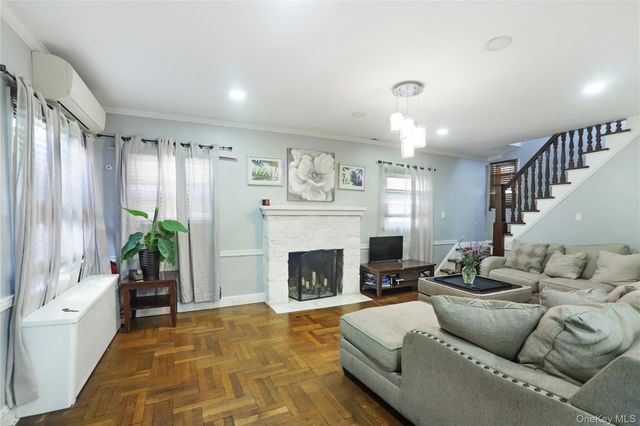 11541 222nd Street, Cambria Heights, NY 11411