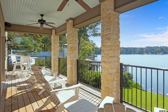 1712 Leisure Ln, Hideaway, TX 75771