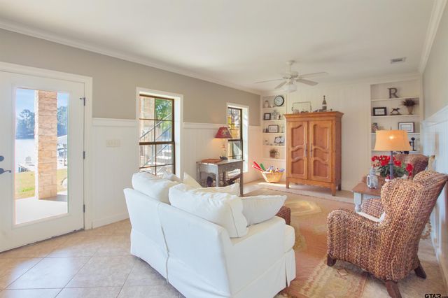 1712 Leisure Ln, Hideaway, TX 75771