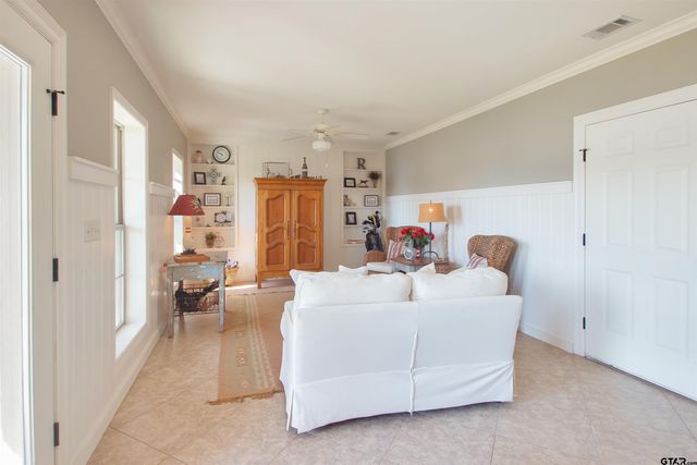 1712 Leisure Ln, Hideaway, TX 75771