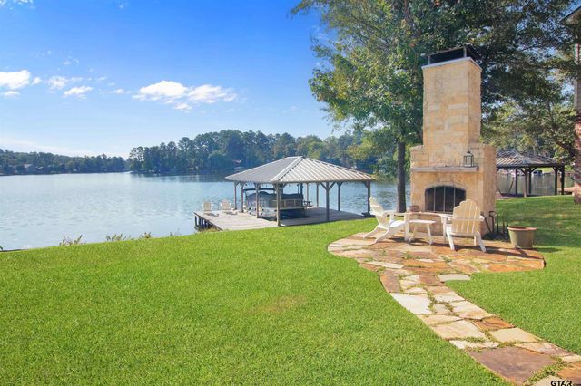 1712 Leisure Ln, Hideaway, TX 75771