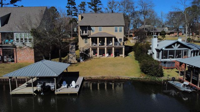 1712 Leisure Ln, Hideaway, TX 75771