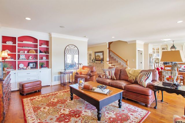 1712 Leisure Ln, Hideaway, TX 75771