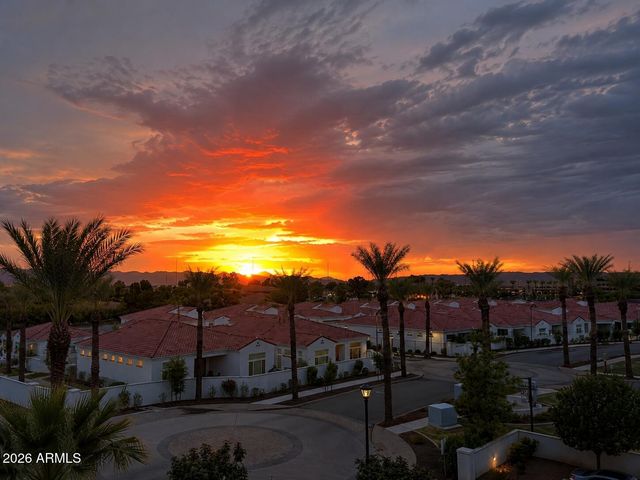 2511 W QUEEN CREEK Road 378, Chandler, AZ 85248