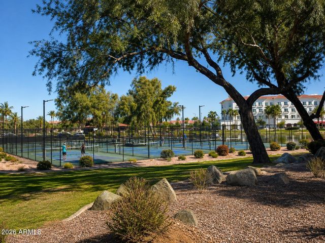 2511 W QUEEN CREEK Road 378, Chandler, AZ 85248