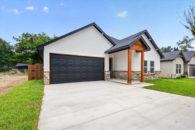 5005 Shackleford Street, Fort Worth, TX 76119