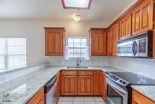 3941 Ridgmar Lane, Abilene, TX 79606
