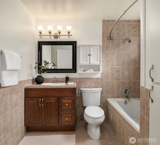 17615 Brook Boulevard, Bothell, WA 98012