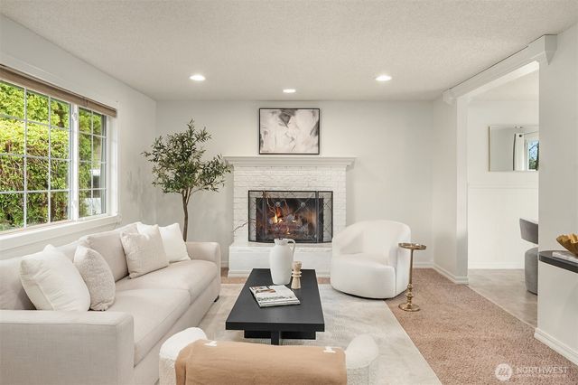 17615 Brook Boulevard, Bothell, WA 98012