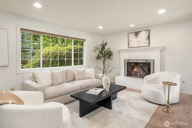 17615 Brook Boulevard, Bothell, WA 98012