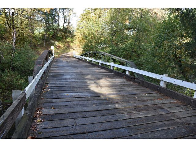3890 MILL CREEK Rd, Sheridan, OR 97378