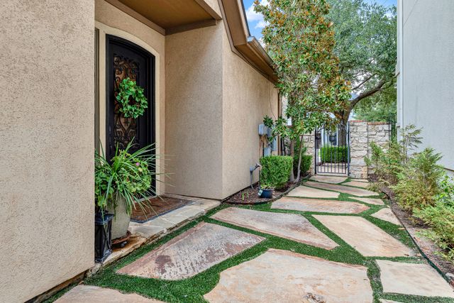7032 PORTOBELLO Drive, Plano, TX 75024