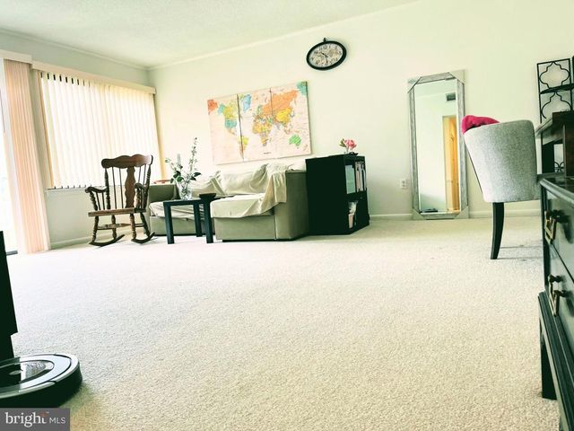 228 Canal Park Dr Apt G210, Salisbury, MD 21804