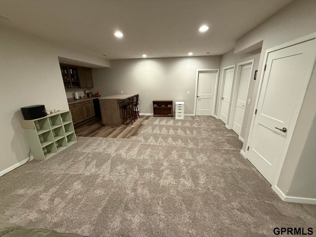 2836 Brooks Hollow Drive, Fremont, NE 68025