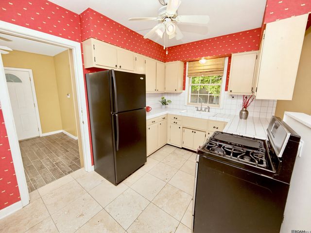 4520 E Essen Heights Ct, Baton Rouge, LA 70809