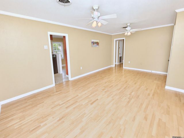 4520 E Essen Heights Ct, Baton Rouge, LA 70809