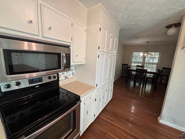 319 Country Club Road, Cochran, GA 31014