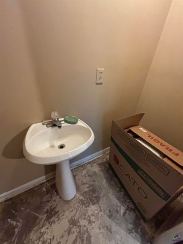 319 Country Club Road, Cochran, GA 31014