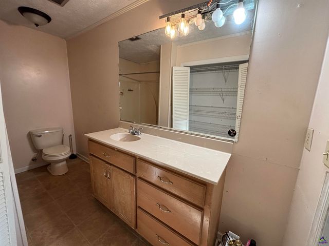 319 Country Club Road, Cochran, GA 31014