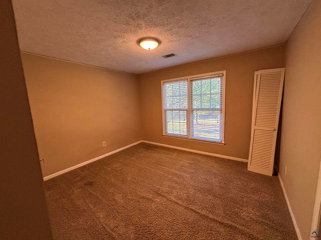 319 Country Club Road, Cochran, GA 31014