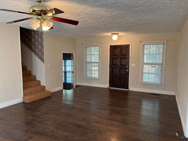 319 Country Club Road, Cochran, GA 31014