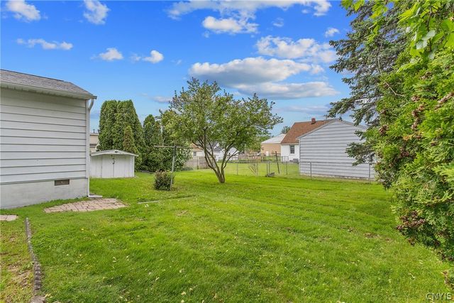 216 Toas Avenue, Salina, NY 13211