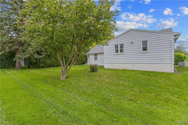 216 Toas Avenue, Salina, NY 13211