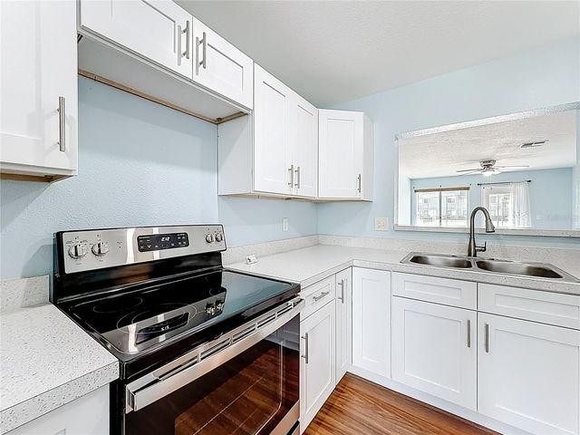 2260 GRENWICH AVENUE 2260, Orlando, FL 32817