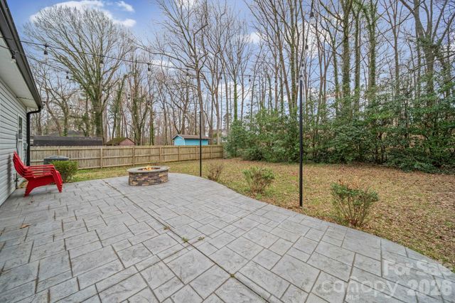 6610 Bluestone Court, Charlotte, NC 28212