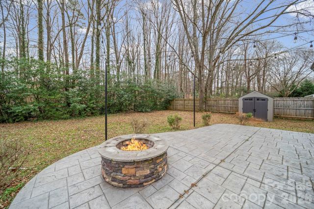 6610 Bluestone Court, Charlotte, NC 28212