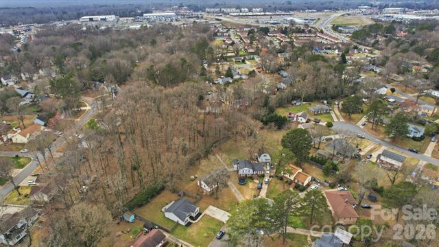 6610 Bluestone Court, Charlotte, NC 28212