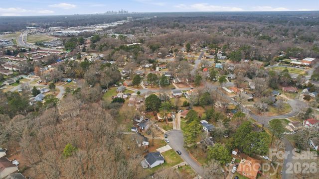 6610 Bluestone Court, Charlotte, NC 28212