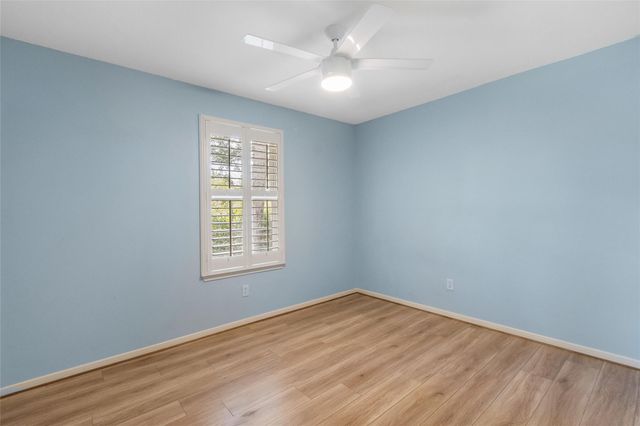 77 Sugar Grove Court, The Woodlands, TX 77382